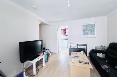 Medway Street, Lenton, Nottingham - Image 2